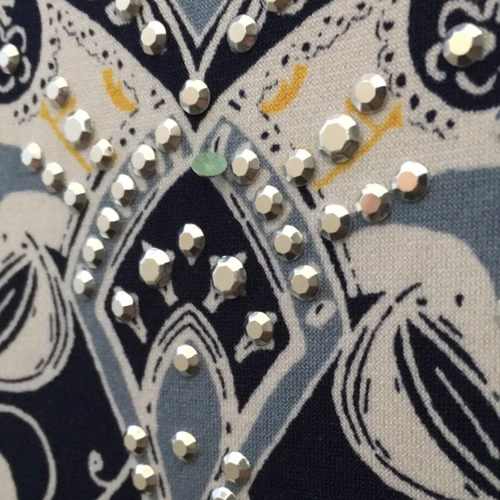 FINAL MARKDOWN Style & company embellished tunic xl - Image 6