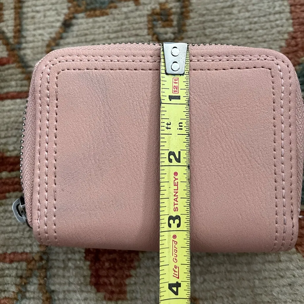 Muted pink pastel wallet - Image 4