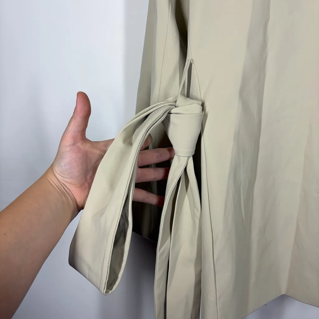 Carbon38 Khaki Belted Blazer Size Large - Image 8