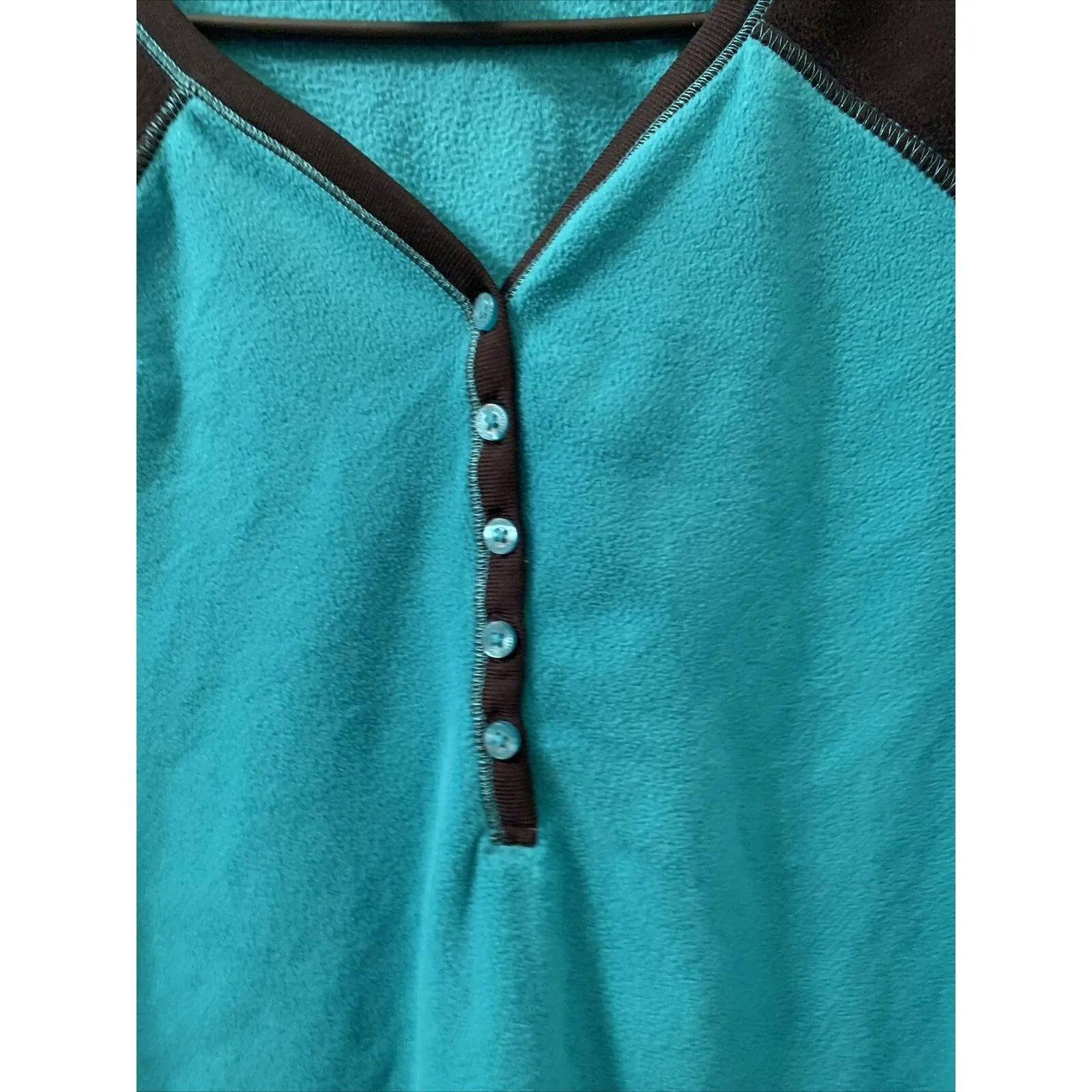 Sonoma Life+Style Women's Fleece Pajama Shirt Top Sleep Size Large Blue & Black - Image 3