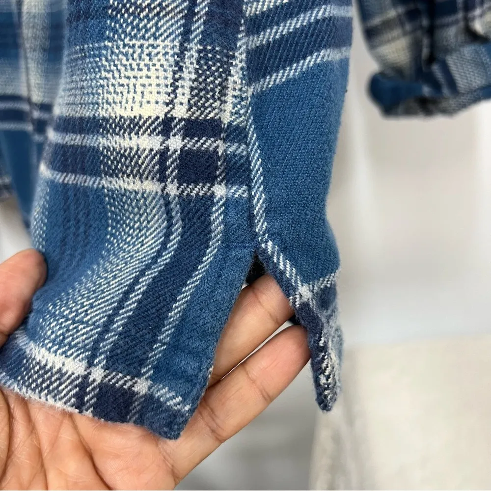 Patagonia women’s size 10 flannel button down shacket sweater top plaid jacket - Image 5