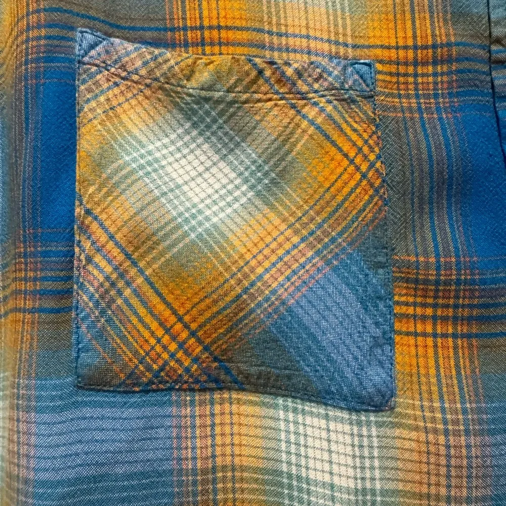 Kavu Women’s Blue and Orange Plaid Sleeveless Shirt Size L Gorpcore Hiking Camp - Image 4