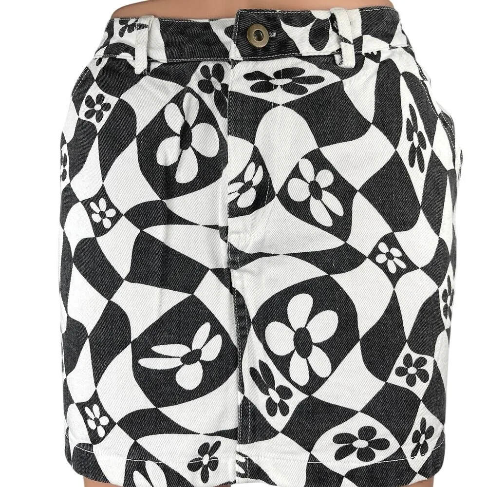 Love Riche White Black Floral Checkered High Waist Mini Straight Pencil Skirt S - Image 4