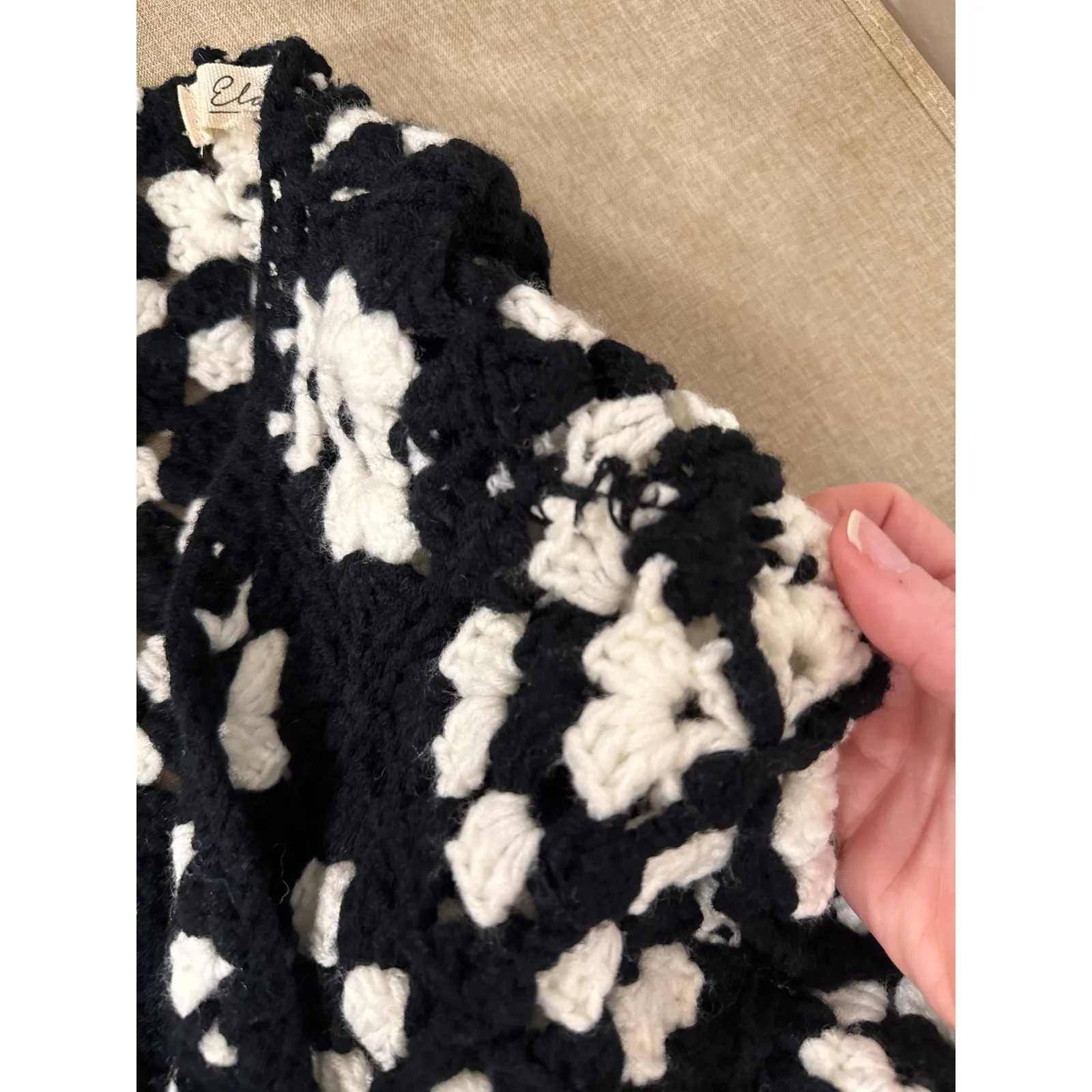 Elan Kylee Macrame Crochet Cropped Cardigan in Black/White, S - Image 11