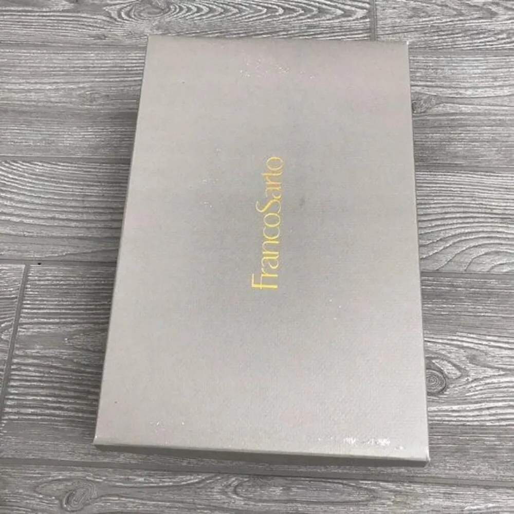 NIB Franco sarto Shawnee black 7.5 tie heel shoes corset front - Image 7