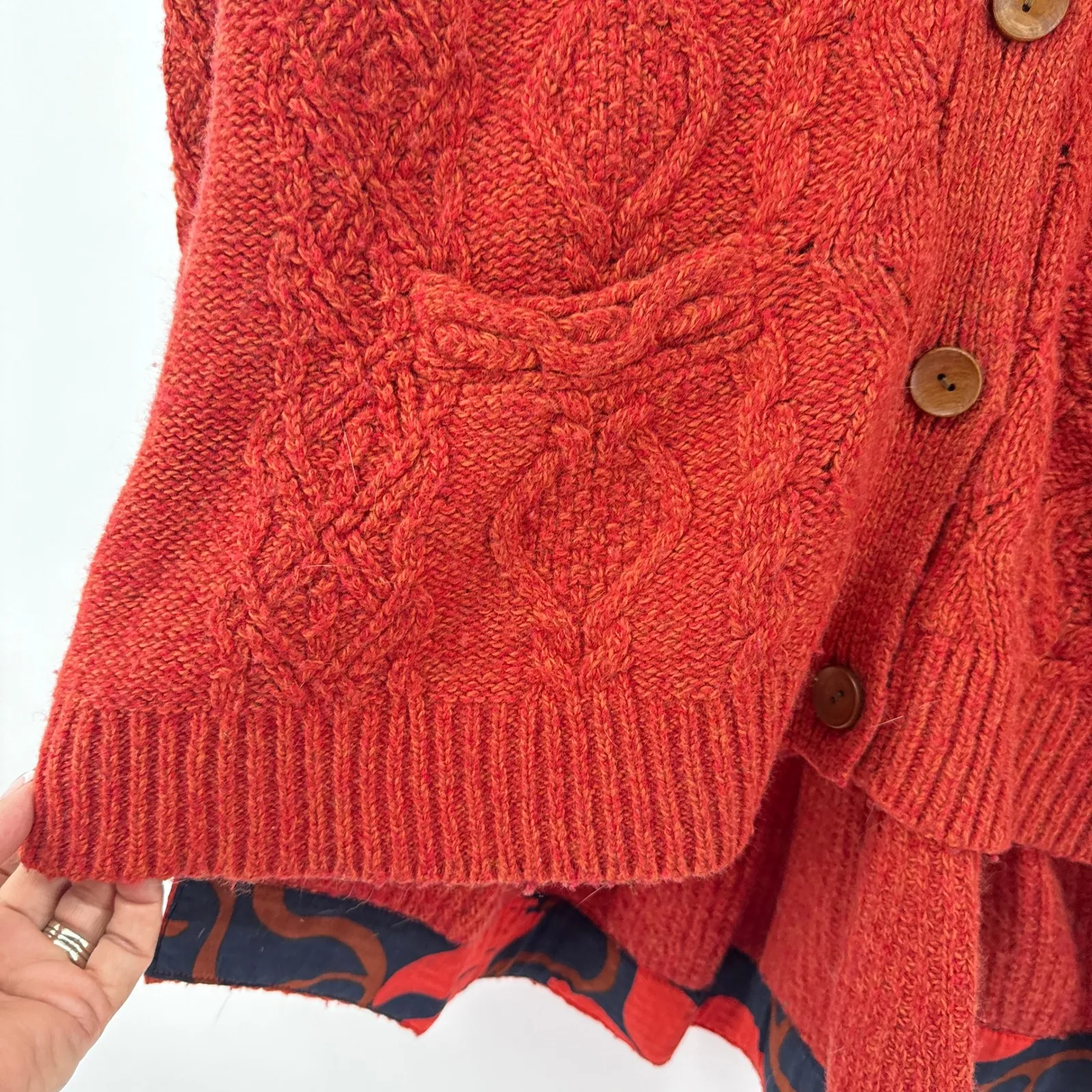 Anthropologie Far Away From Close Pauline Cable Knit Cardigan Sweater Large HiLo - Image 6