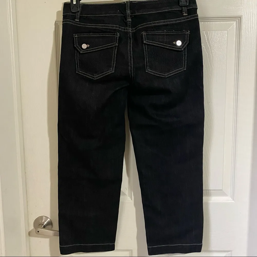 White House Black Market Glamorous size 4 Black Cropped Jeans - Image 12