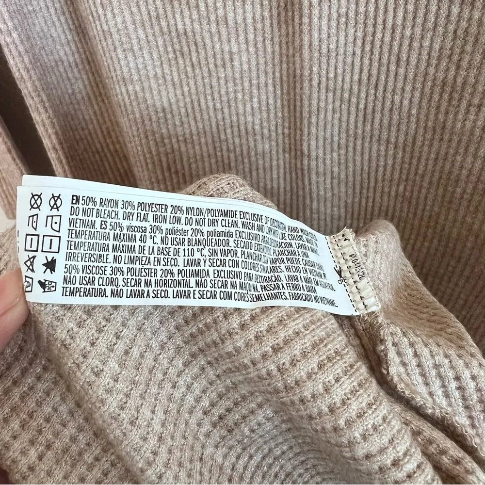 Forever 21 Women’s Ribbed Cream Body Con Midi Dress - Image 7