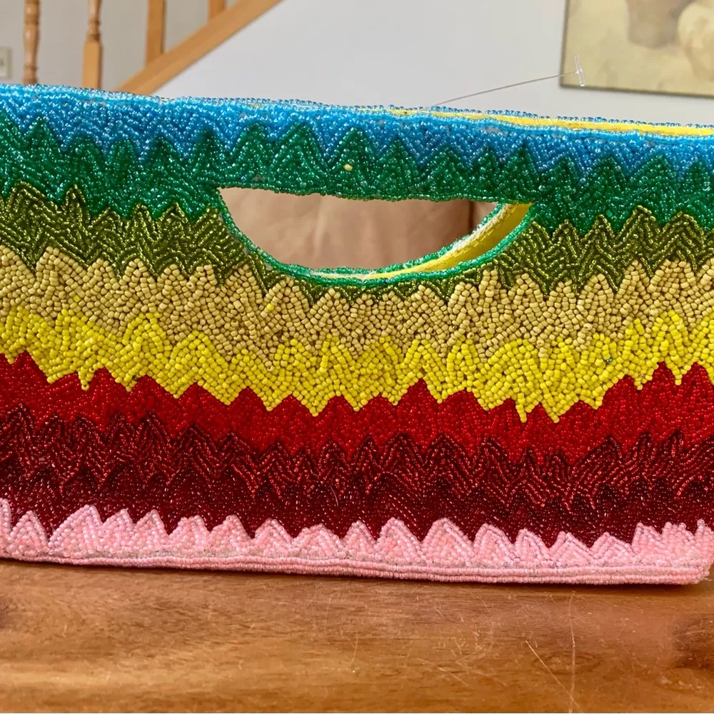 NEW America & Beyond Beaded Rainbow Crossbody Bag - Image 8