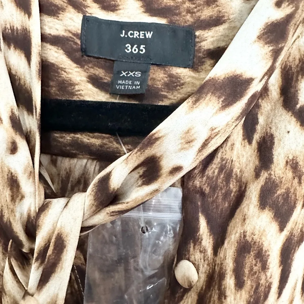 J Crew Tie Neck Top Womens XXS Animal Print Sleeveless Drapey Chiffon - Image 2