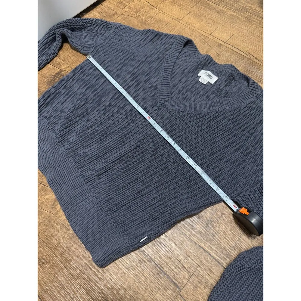 VS PINK v neck dark grey gray knit sweater. Size L - Image 5