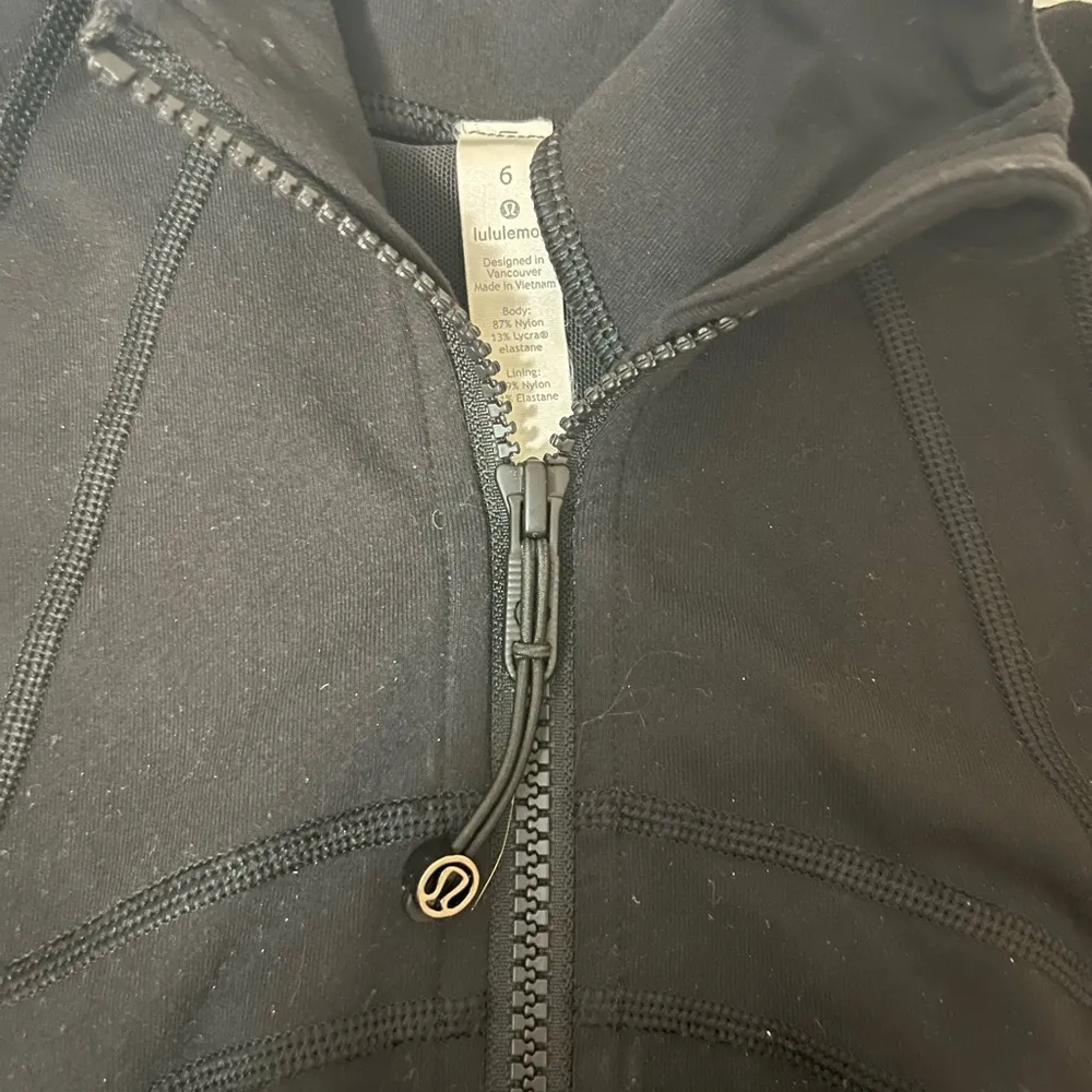 Lululemonj black define jacket - Image 5