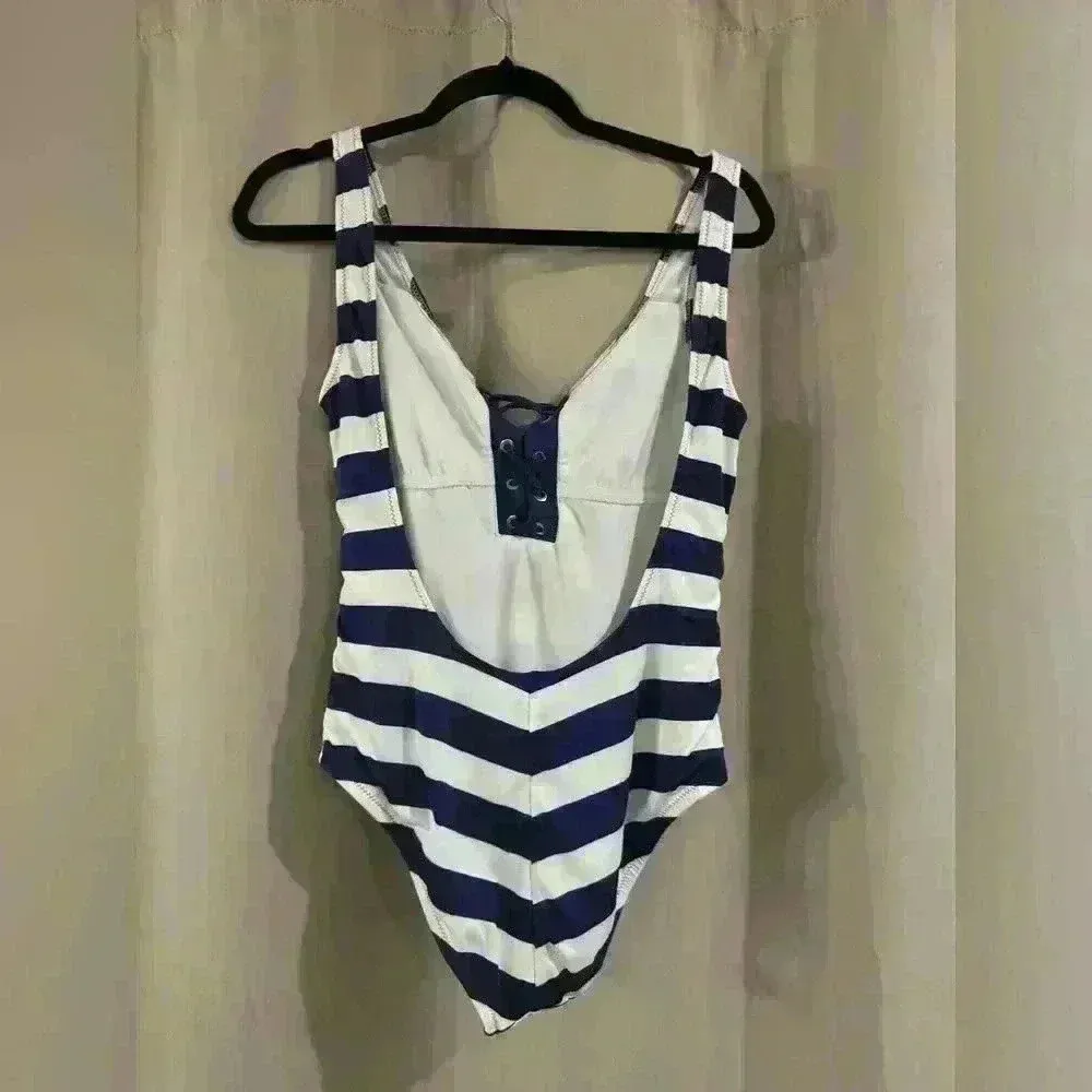 Women’s Navy Blue Mossimo One Piece Bathing Suit - Image 3