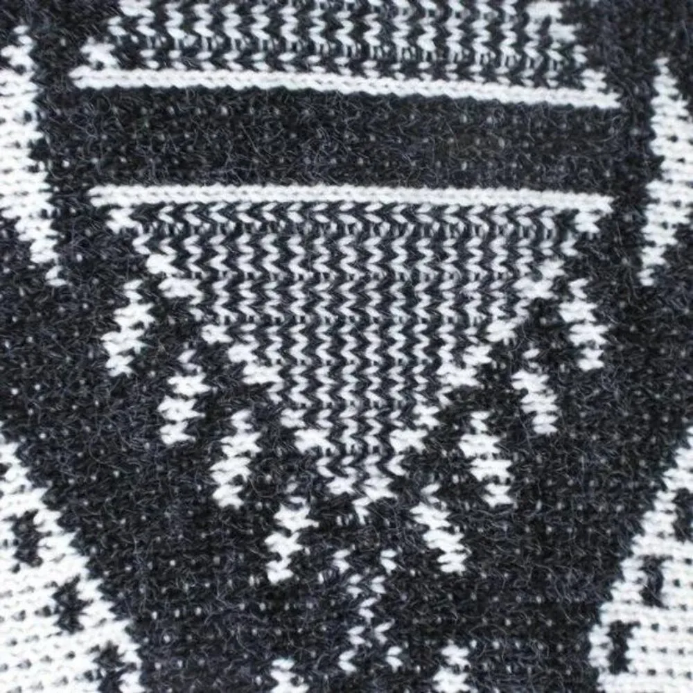 Charlotte Russe NWT Southwestern Thick Knit Open Cardigan Red White Gray - Image 5