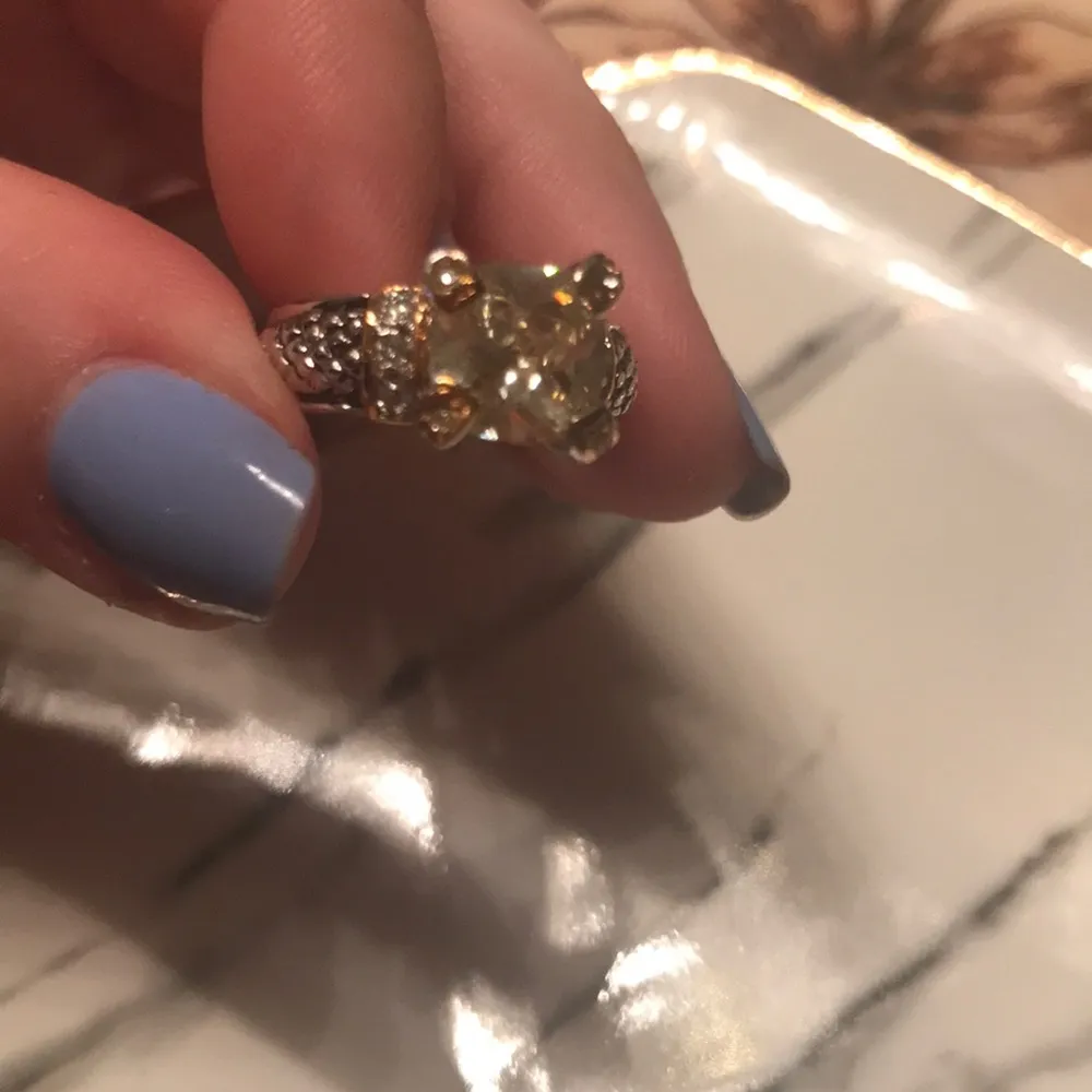 Sterling Silver Citrine gem stone ring - Image 7