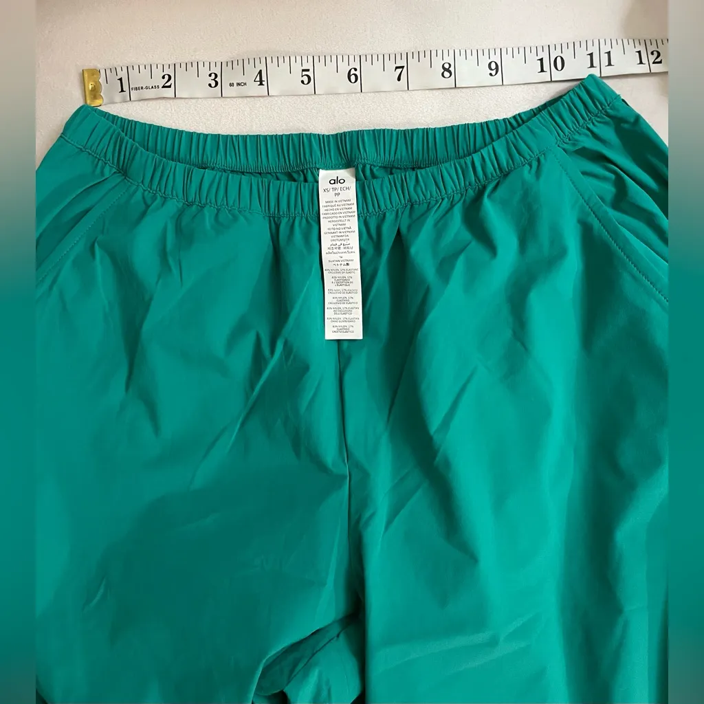 Alo Yoga NWOT Breezy Wide Leg Pants Spruce Green Size XS - Image 12