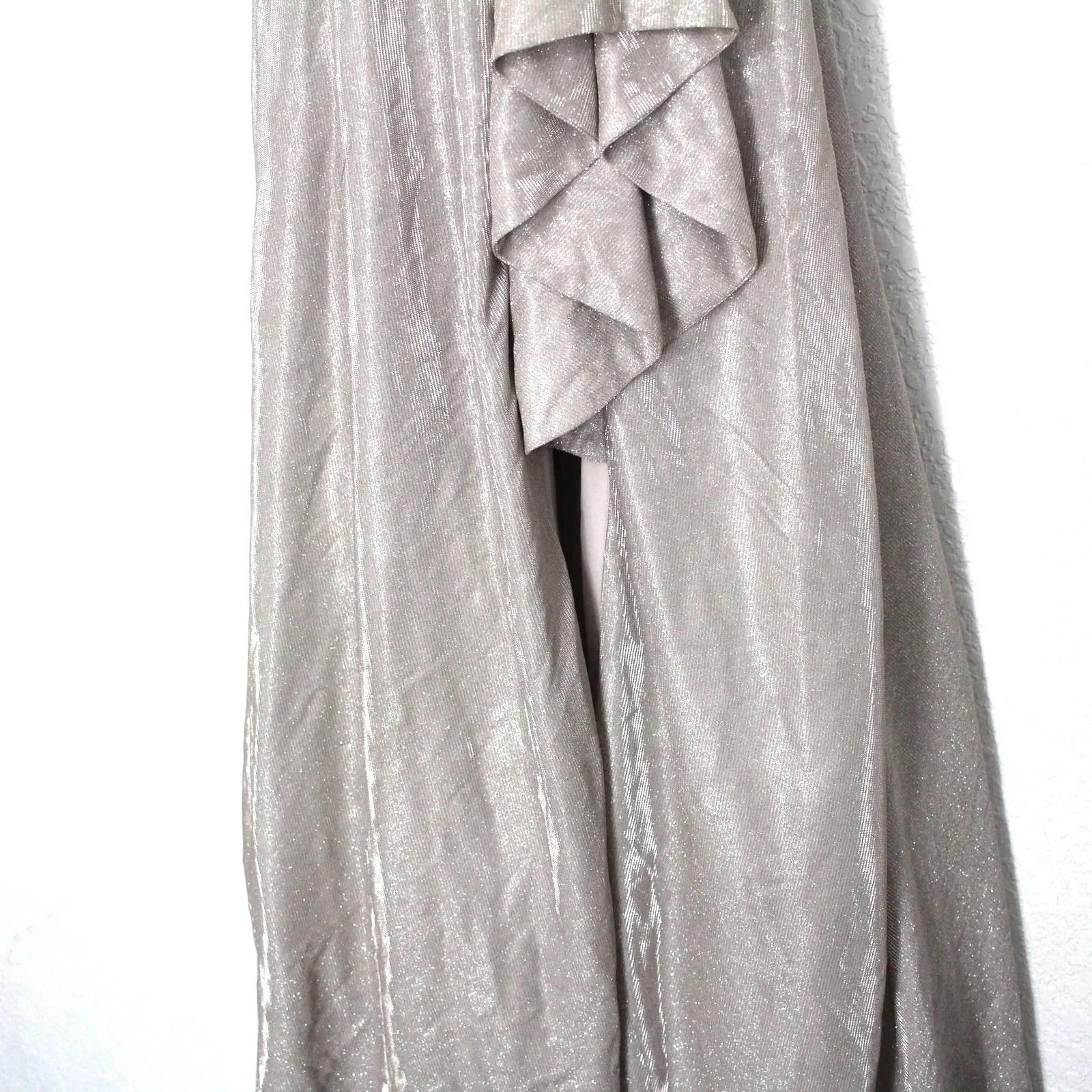 Blondie Nites by Stacy Sklar Off Shoulder Fit and Flare Gown Size 9 XS - Image 4