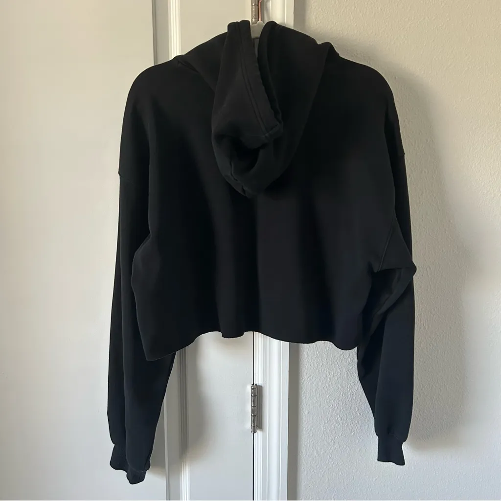 Fabletics Black Cropped Fleece Hoodie Raw Hemline - Image 3