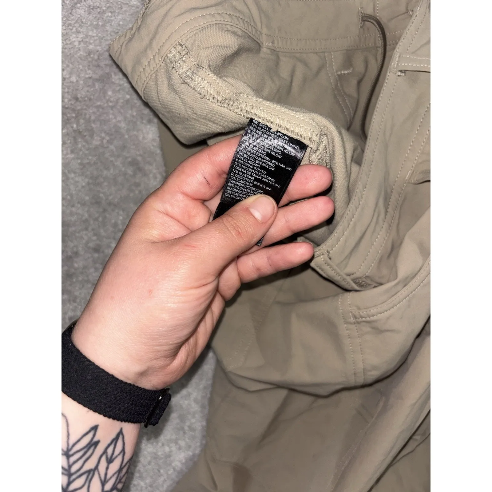 womens beige‎ north face convertible pants nylon size 12 Roll Up - Image 6