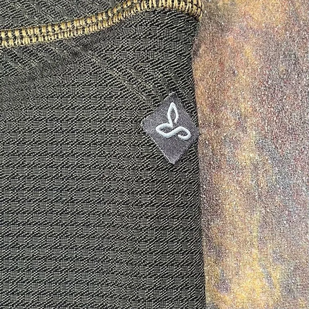 prAna Misty Capri Mid Rise Equinox Hiking Athletic Yoga Leggings Large - Image 5