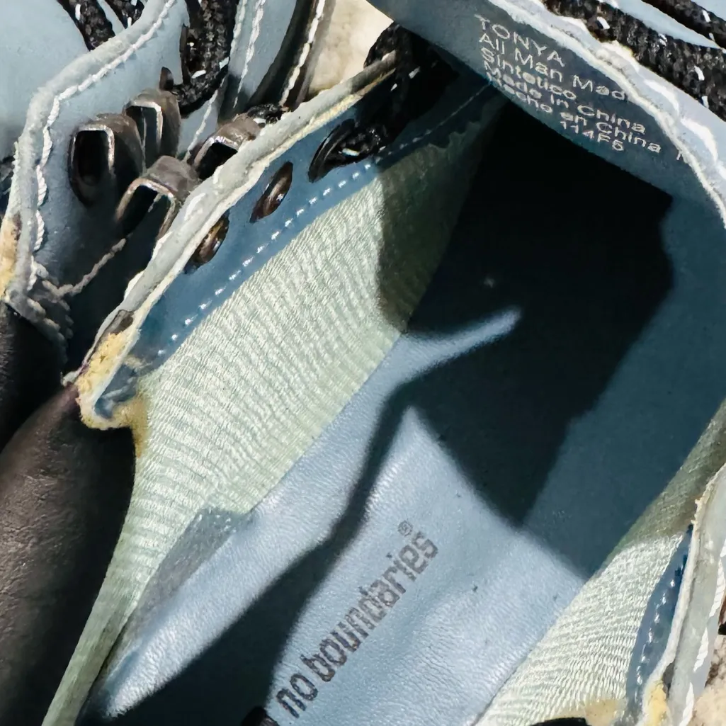 No Boundaries Blue Distressed Zip Stitch Accent Hiker Boots - Image 8