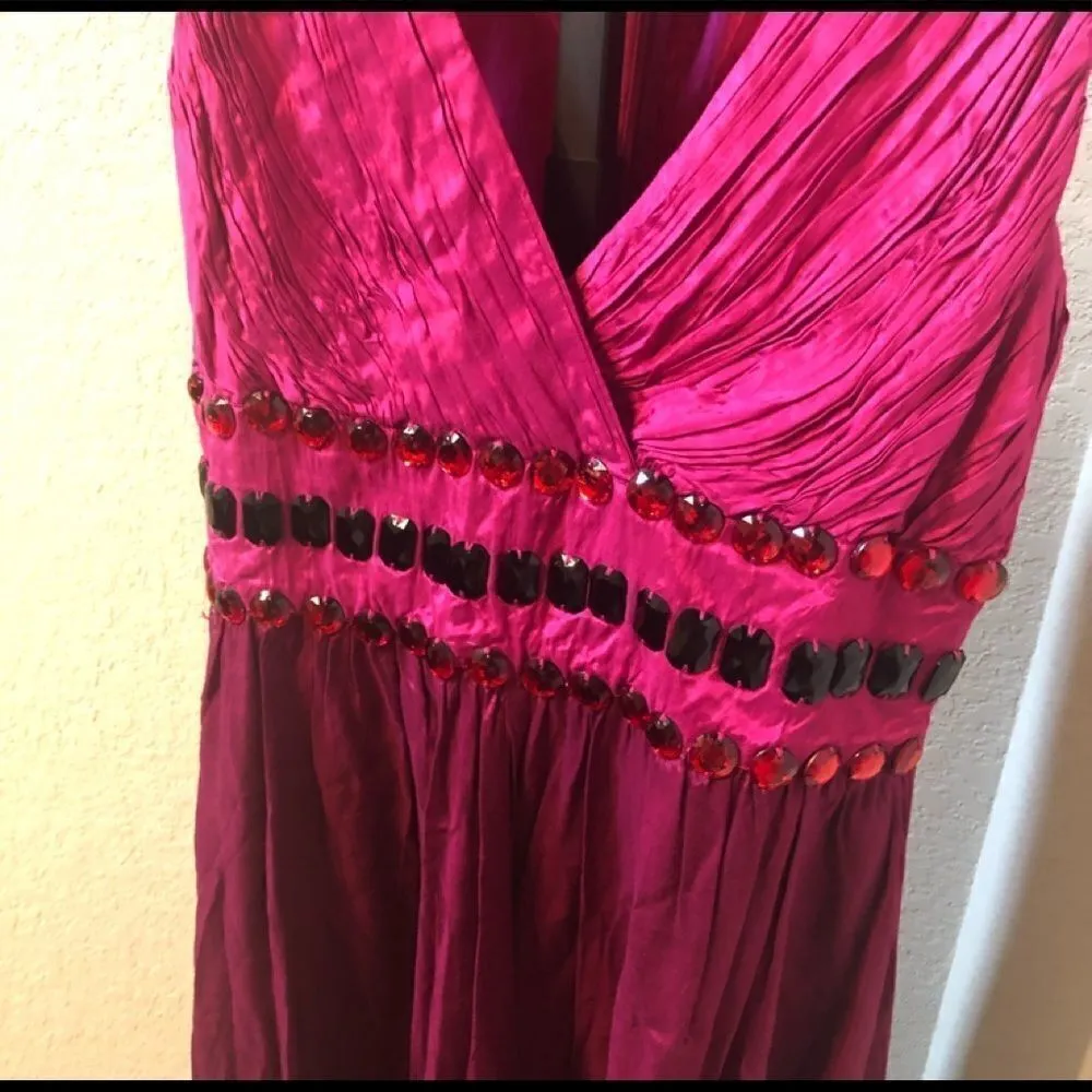 Spiegel fuchsia dress with gemstones in waistline - Image 3
