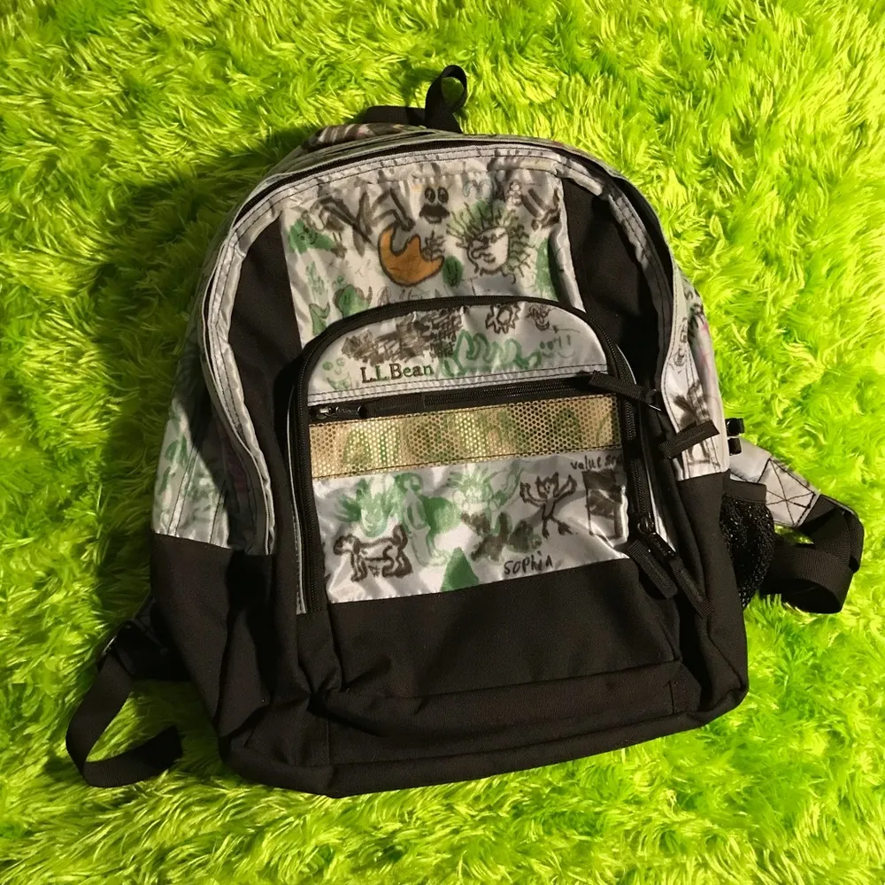 LIGHT BLUE AND BLACK DESIGNED L.L. BEAN BACKPACK - Image 2