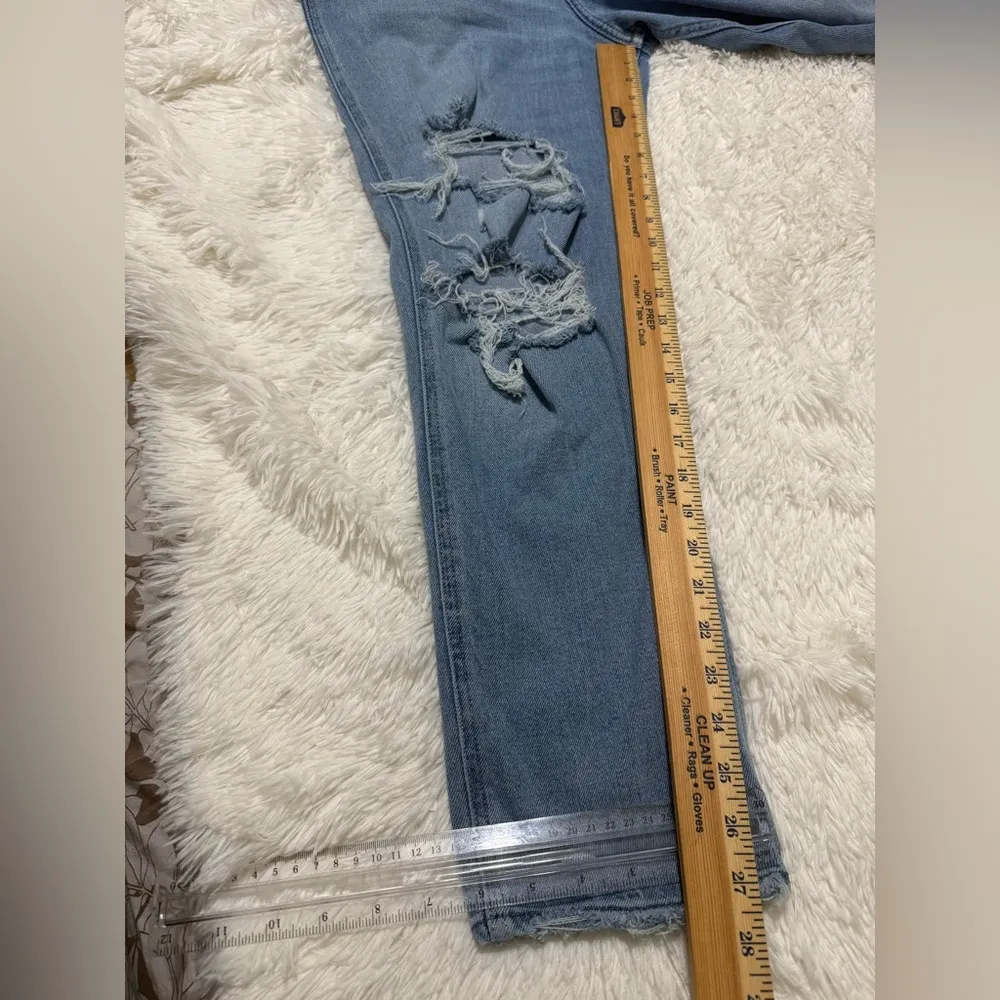 HOLLISTER High-Rise Mom Jean Curvy Distressed Ripped Blue Ankle Stretch size 9 - Image 9