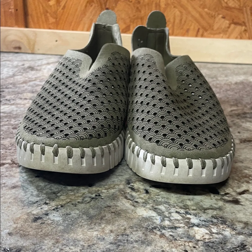 TULIP SLIP ON ARMY ILSE JACOBSEN Size 36 Green - Image 5