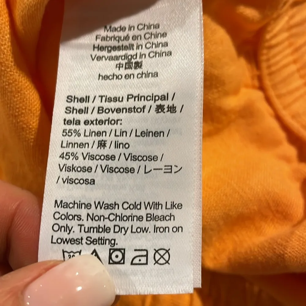 J. Crew Women's Bright Orange Shorts Size M - Image 4