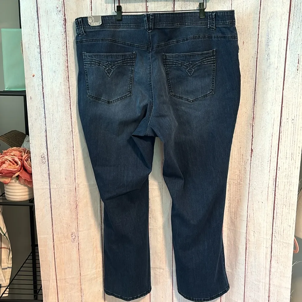 NWT Wit & Wisdom Ab'Solution High Waist Itty Bitty Bootcut Jeans Size 24W - Image 6