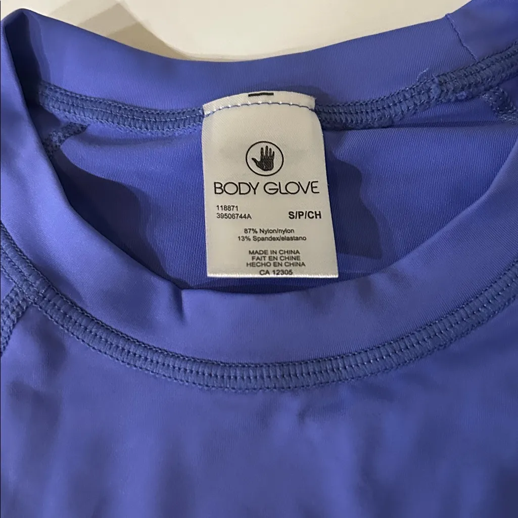 BODY GLOVE WOMEN'S LET IT BE CROP RASHGUARD, IRIS, Small, NWT - Image 9