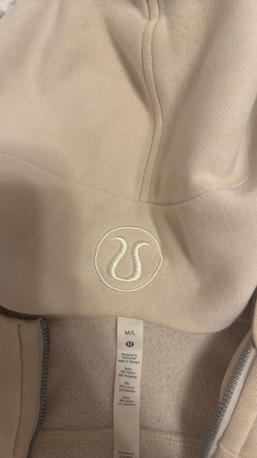 Lululemon Scuba Half-Zip - Image 4