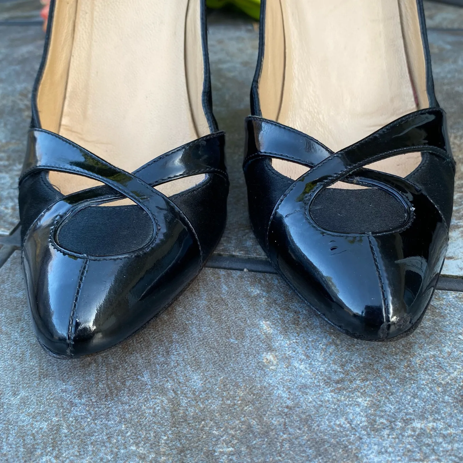 Fendi Black Satin & Patent Leather Stiletto Pumps Size 8.5 Luxury - Image 2