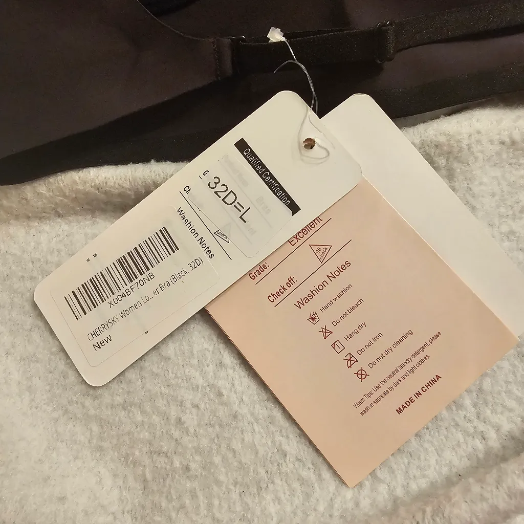 Cherry Sky Low Back 32D Black Bra Size undefined - Image 4