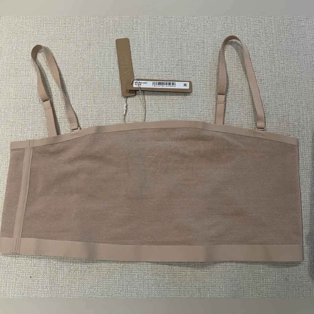 SKIMS Sheer Sculpt Bandeau Bra XXS Clay NWT - Image 4