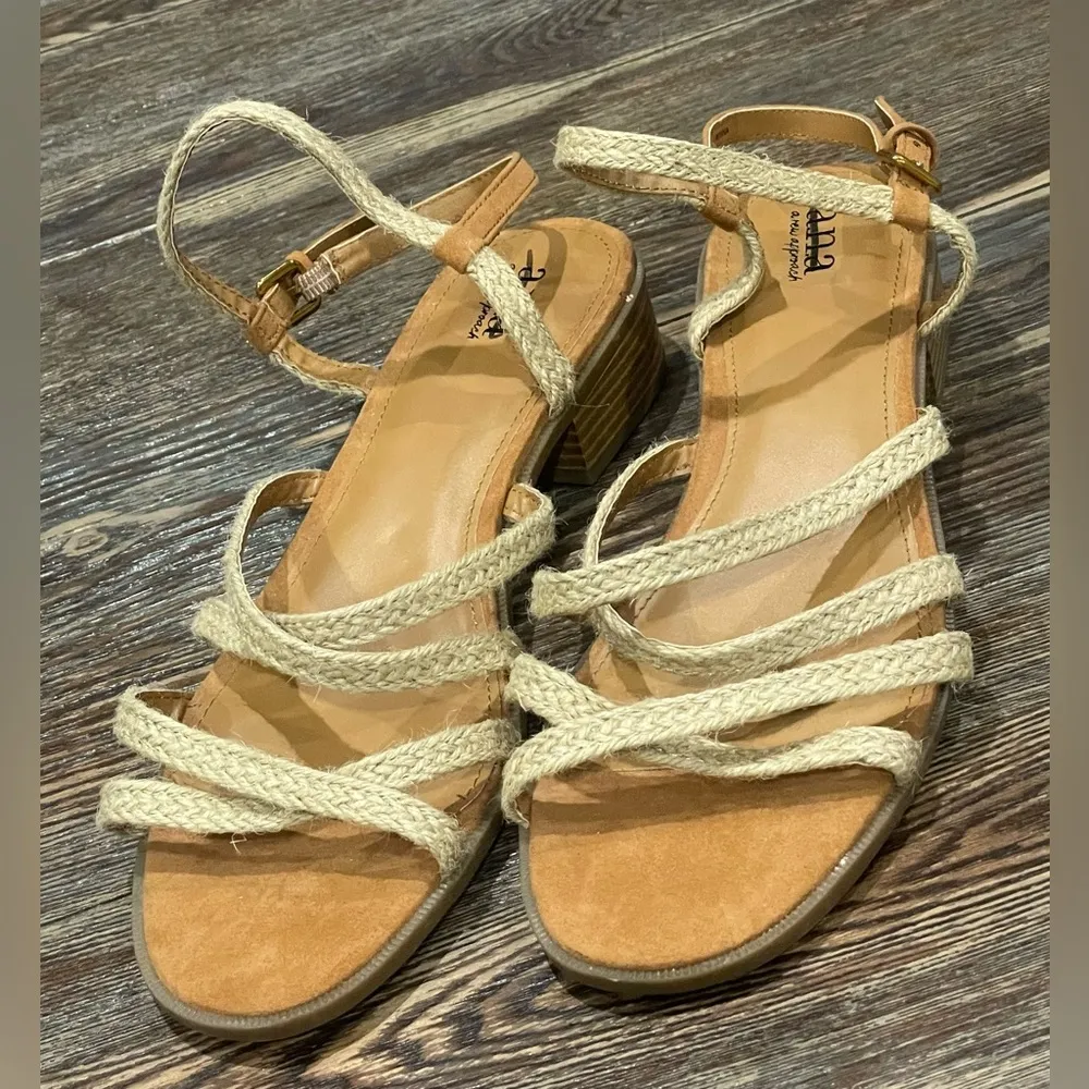 A.N.A - “Ana Alto” Natural Strappy Sandals #057-6148 Sz. 11M - NWOT - Image 2