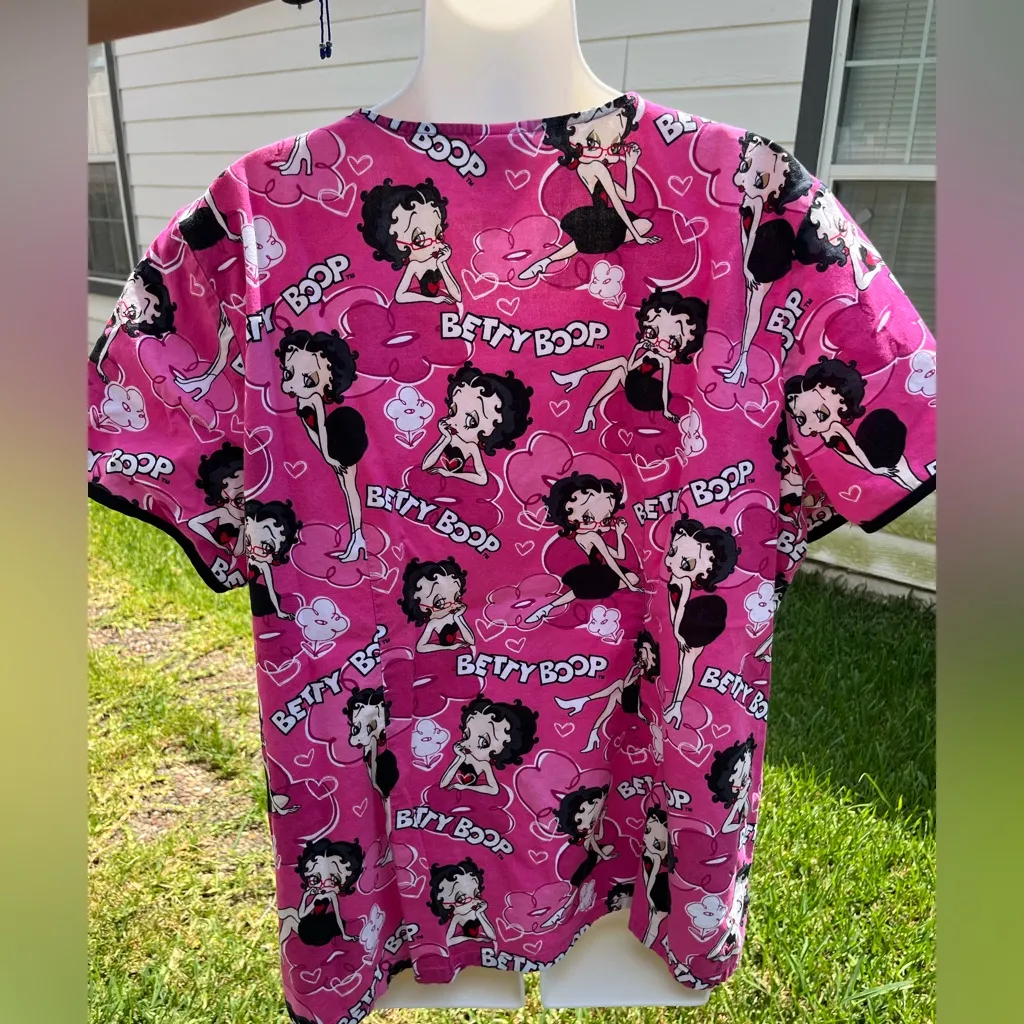Betty Boop Pink Scrub Top - Image 6