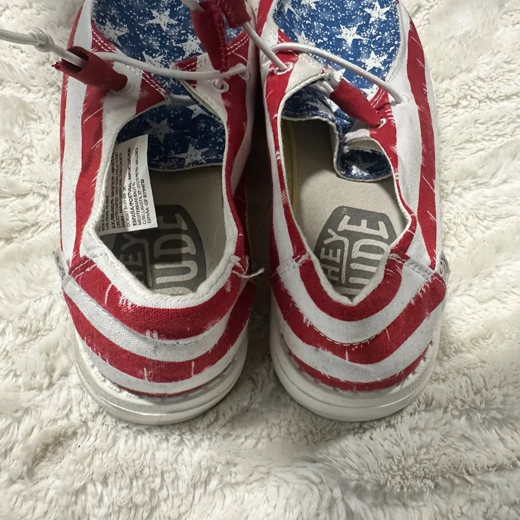 Hey Dude Size 6 Wally Multicolor Patriotic Star American Flag Sneaker Shoes - Image 3