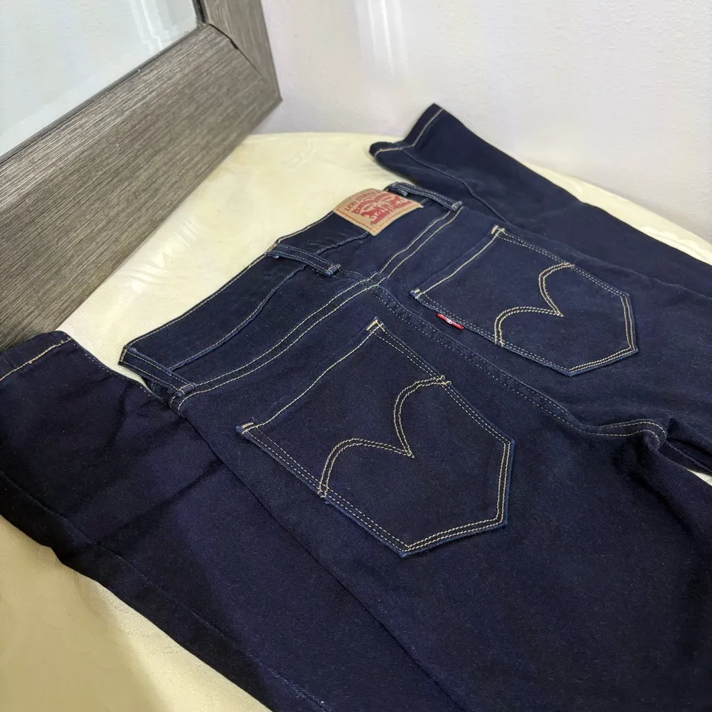 Levi's Women's Dark Blue 720 High Rise Super Skinny - Image 7