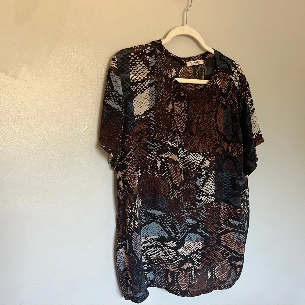 Glamorous Silk Over Size Loose Fit Animal Snake Skin Print Blouse Medium 6 - Image 4