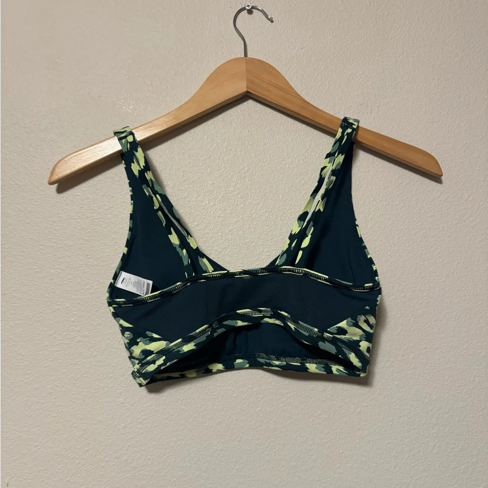 5/$55 !! 🔥 Aerie Teal and Yellow Sports Bra - Image 2