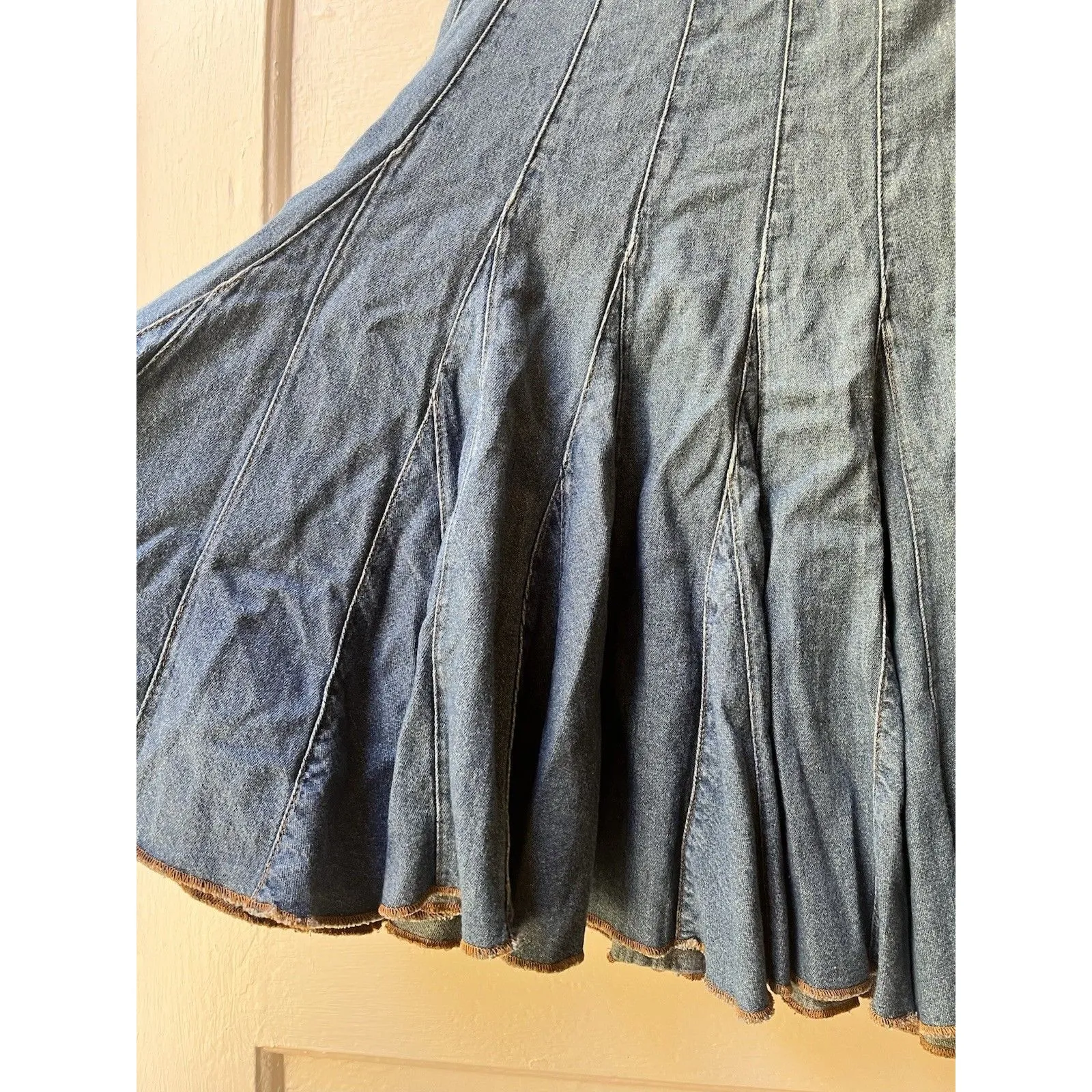Vtg Y2K Fluted Denim Aline Skirt Med Coachella Rodeo Cowgirl Western Boho indie Blue - Image 6