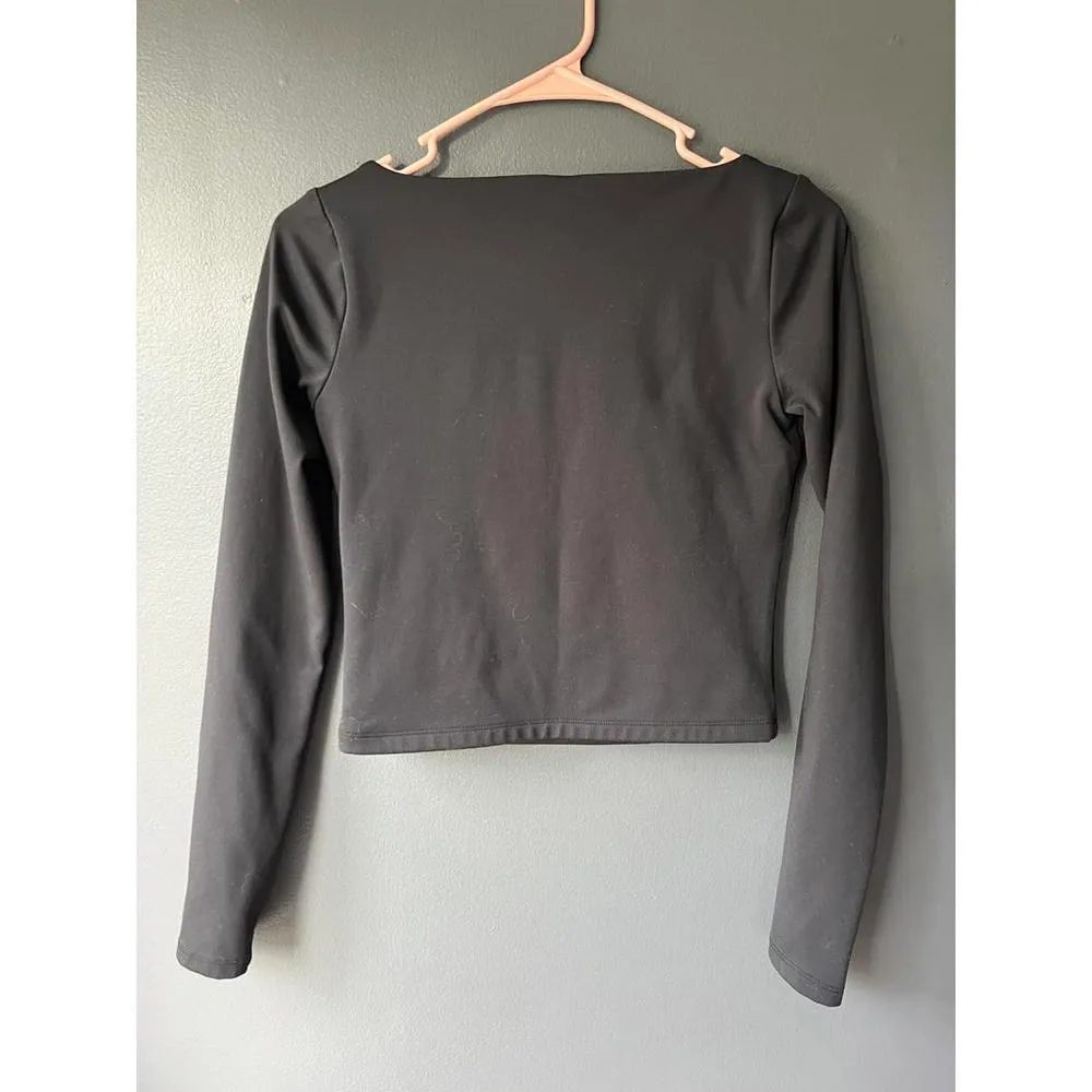 Abound Women's Black Long Sleeve Crop Top - Image 2
