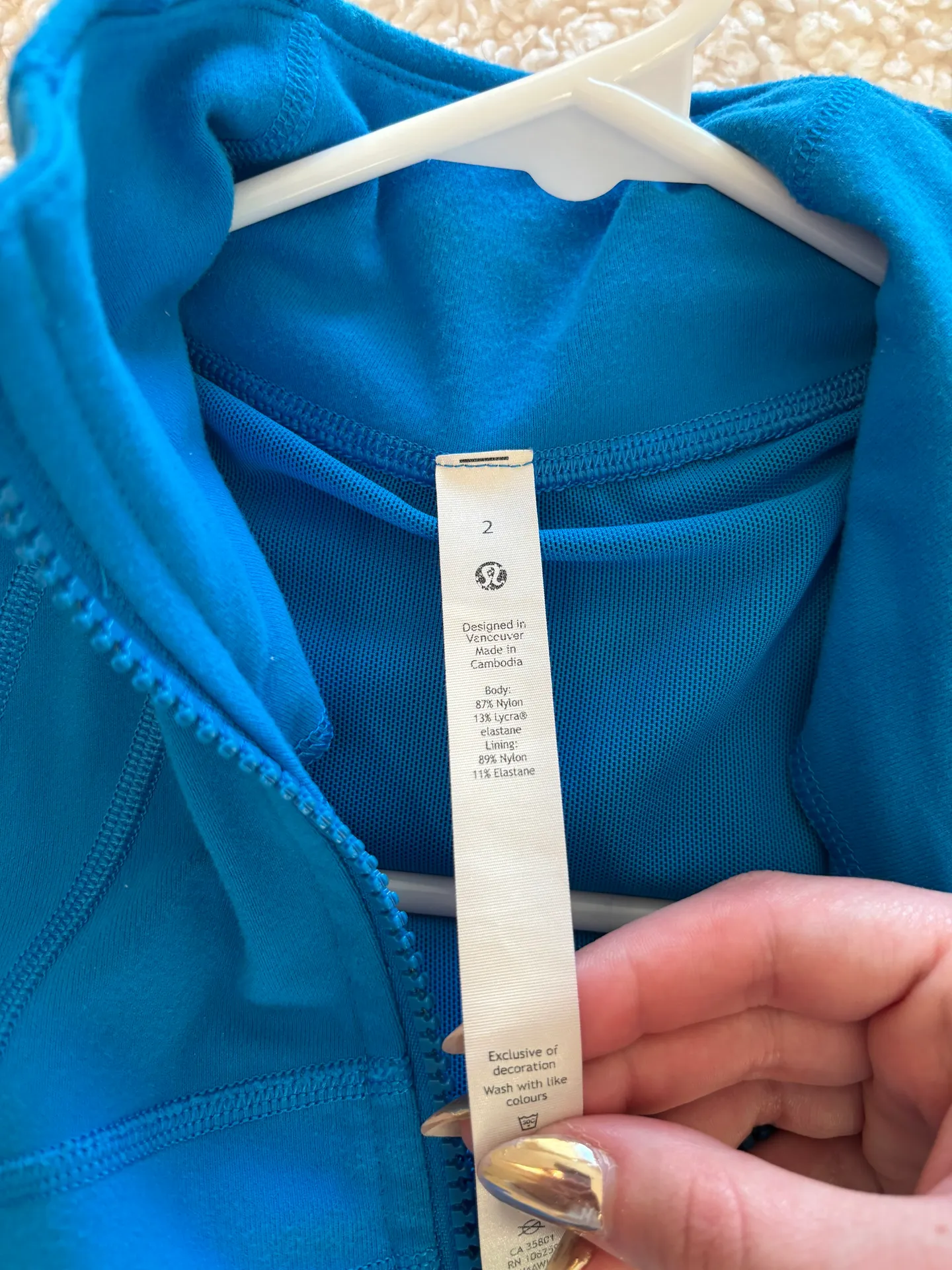 Define Jacket - Image 3