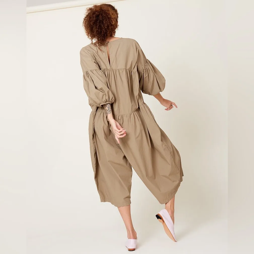 Black crane oversized puff jumpsuit in light clay color - Image 6