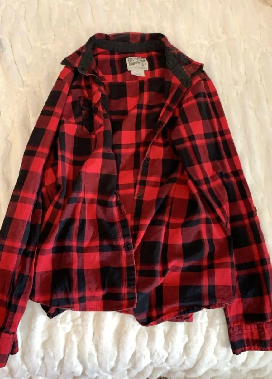 Flannel Button Up Size XL - Image 2