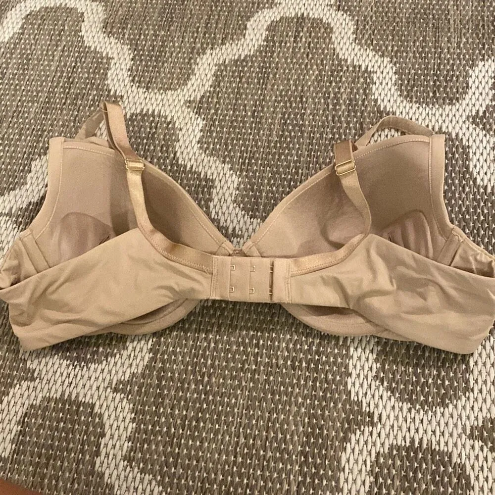 ThirdLove classic contour, plunge bra, size 40B ￼ - Image 2