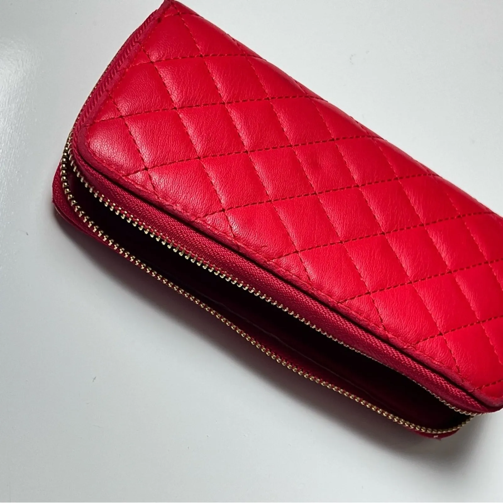 Mischka Madgley Red Zip Up Vegan Leather Wallet with Multiple Slots - Image 8