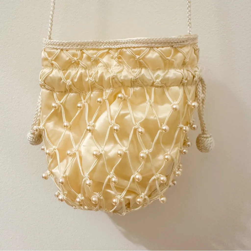 Vintage Avon Satin Pearl Net Drawstring Bag Ivory White - Image 3